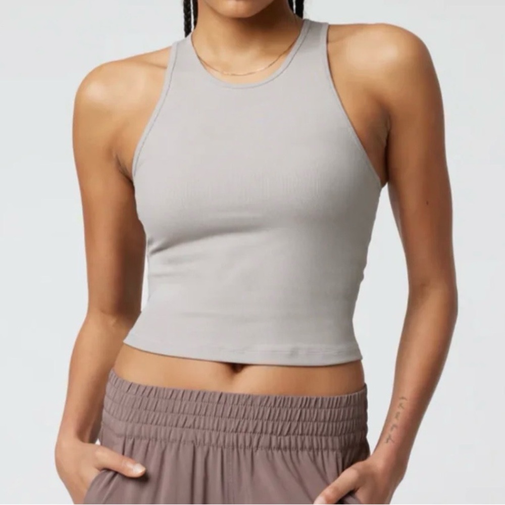 Vuori Pose Plyo Tank